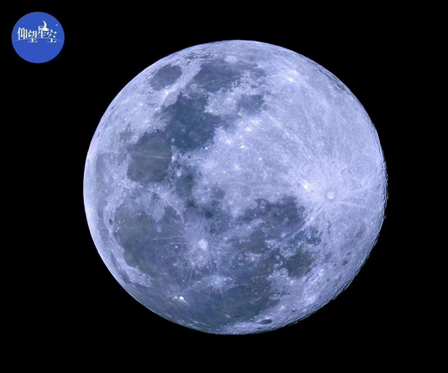 宁夏贺兰山下超级月亮直播吸引观众超1600万人次